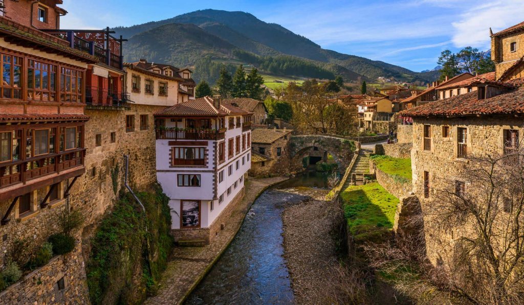 ISO 27701, 37001, 37301, UNE 15713 en Cantabria - QualityCert